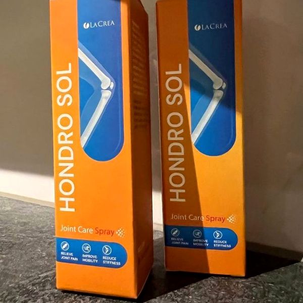 Scatole arancioni di Hondro Sol Joint Care Spray