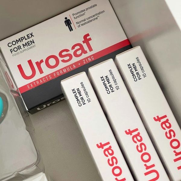 Scatola bianca e rossa di Urosaf con le confezioni da 10 capsule